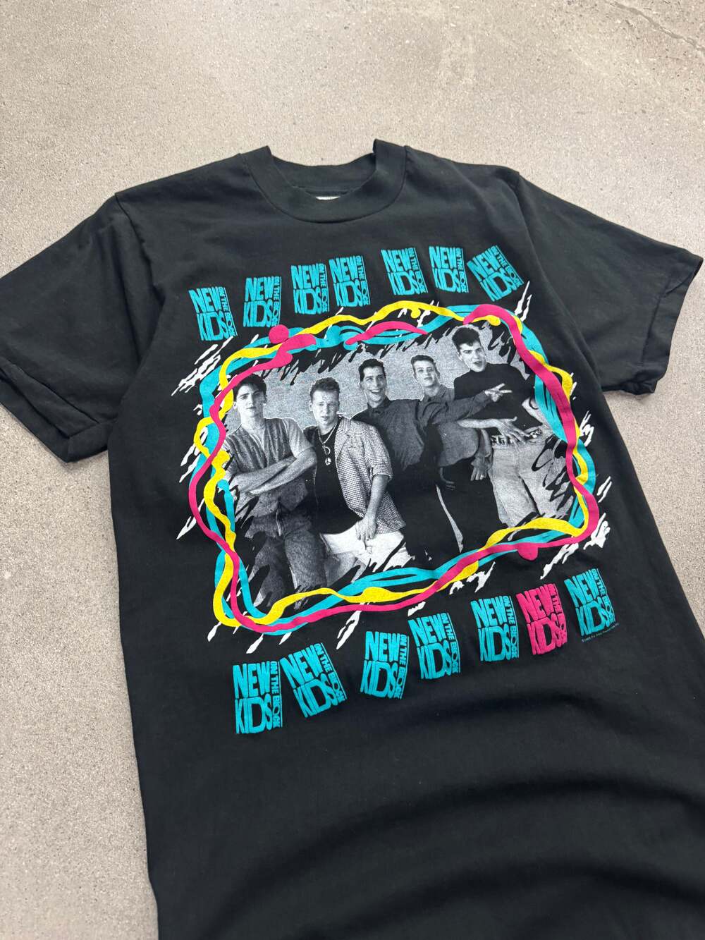 Vintage 1989 New Kids On The Block Canadian Tour T-Shirt - M - Picture 2 of 7